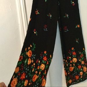🔸🌻Forever 21 Floral Wide Leg Pants🌻🔸
